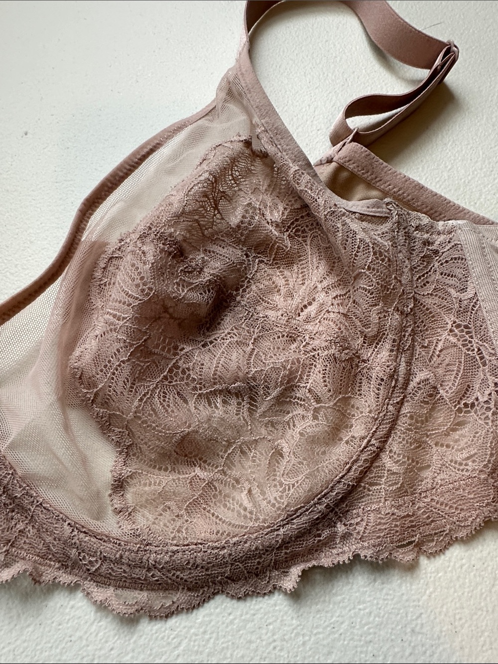 Supportive Lace Underwire Bra in Dusty Rose